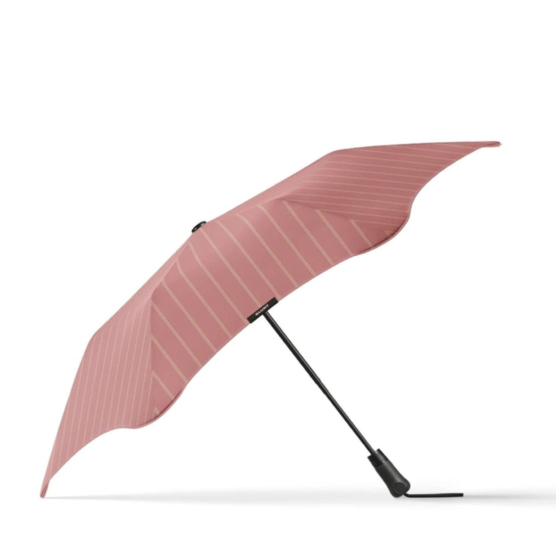Blunt Metro Limited Edition Umbrella - Strawberry – UMBRELLAS|RAINCOAT NZ | Hyphen Kids