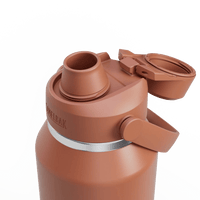 Camelbak Thrive Chug 600ml Bottle, Insulated Stainless Steel - Sierra Red - Thermos Bottle - Large Drink Bottle