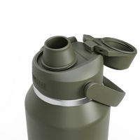 Camelbak Thrive Chug 750ml Bottle, Insulated Stainless Steel - Moss - Thermos Bottle - Large Drink Bottle