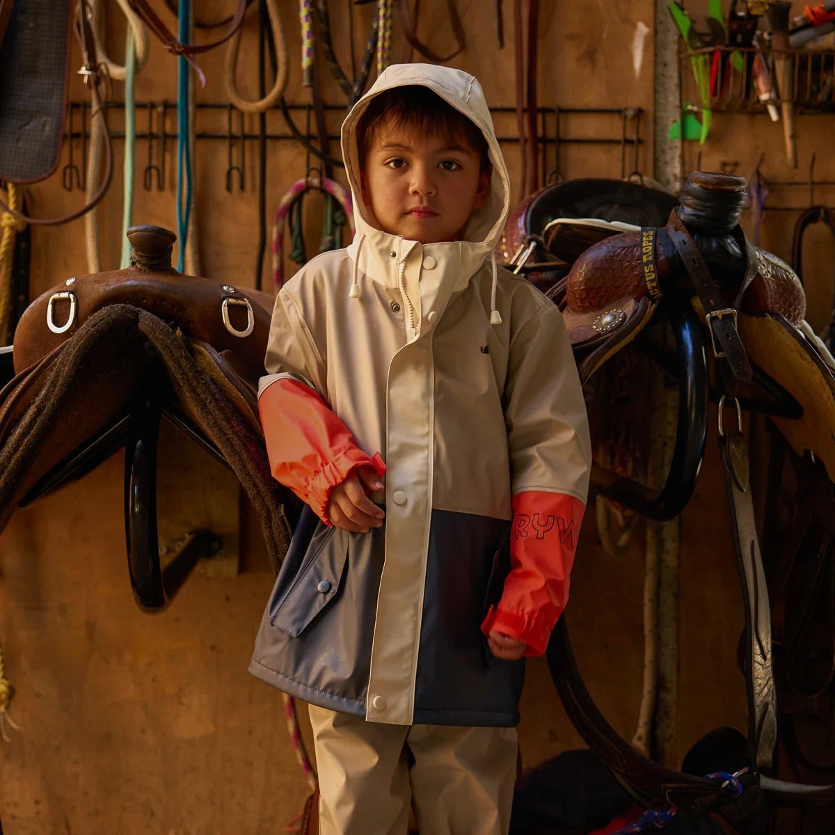 Crywolf Explorer Jacket Colourblock - Rain Jacket - April