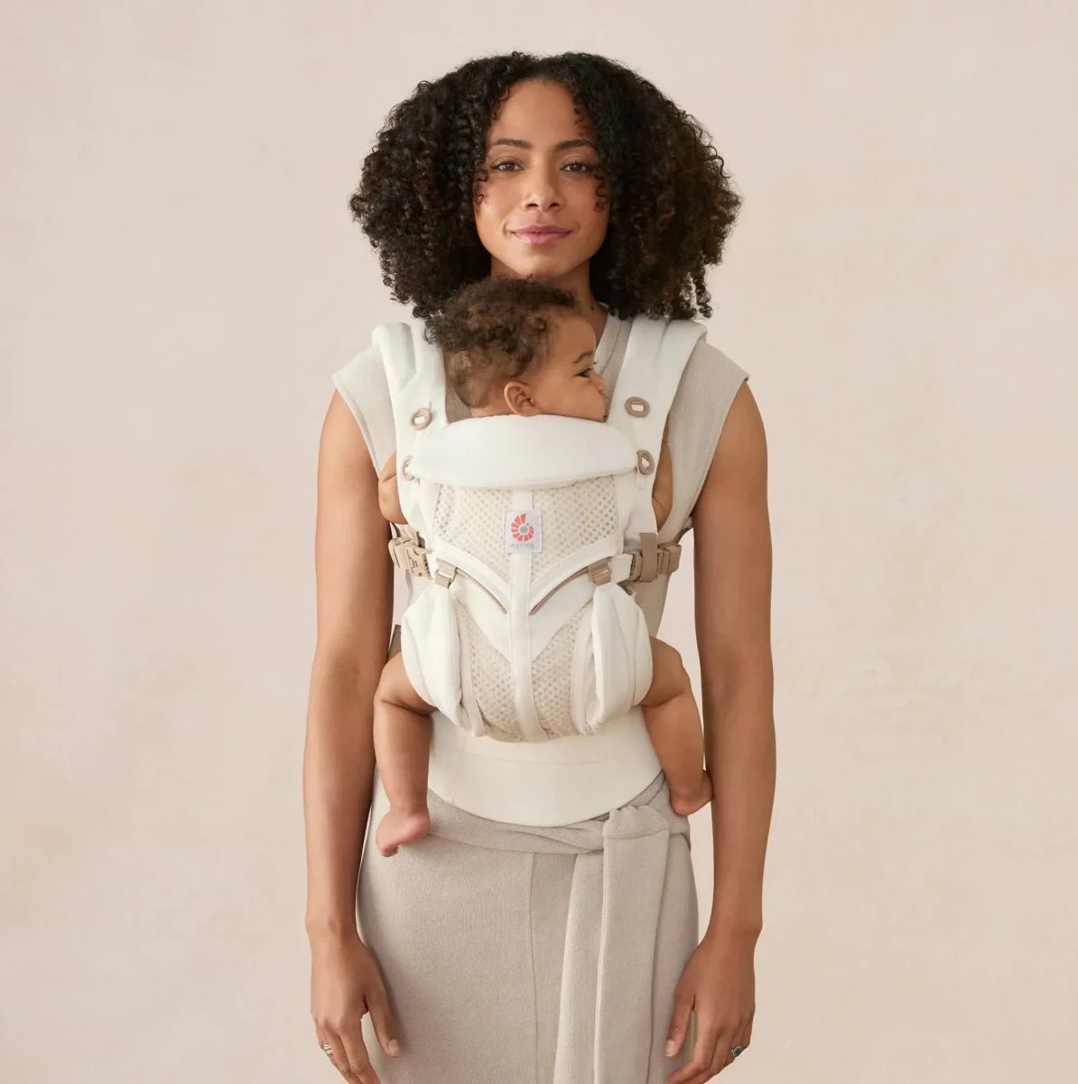 Shop Ergobaby Omni Classic Carrier - Luminous Ivory NZ | Premium for School Kids