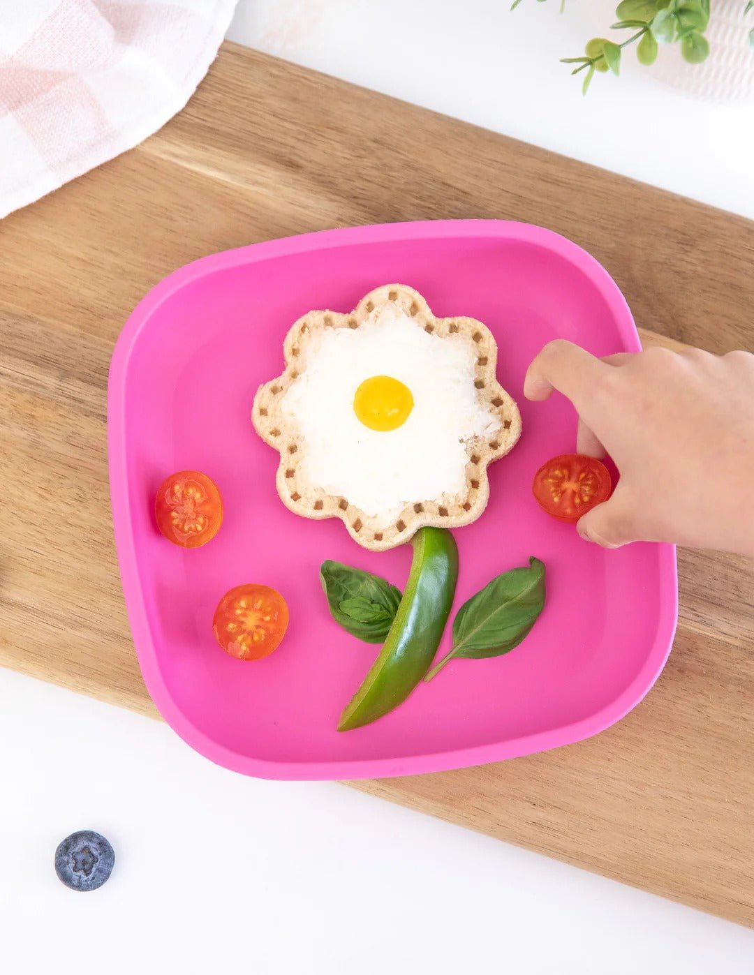 Lunch Punch Cut & Crimp Sandwich Pockets - Flower - Sandwich Cutters & Stamps - 