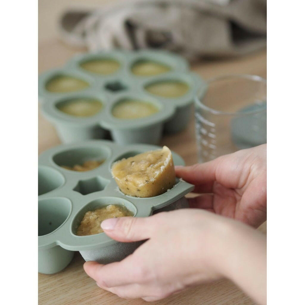 Beaba Multiportions 6*90ML Silicone Tray – Sage Green - HYPHEN KIDS